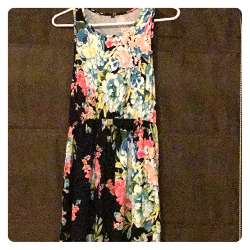 Floral maxi dress
